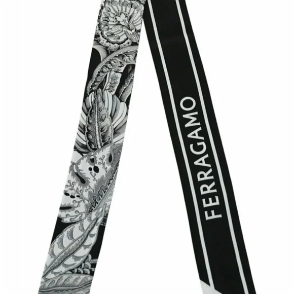 Salvatore Ferragamo Gancini Bag + scarf - Picture 14 of 16